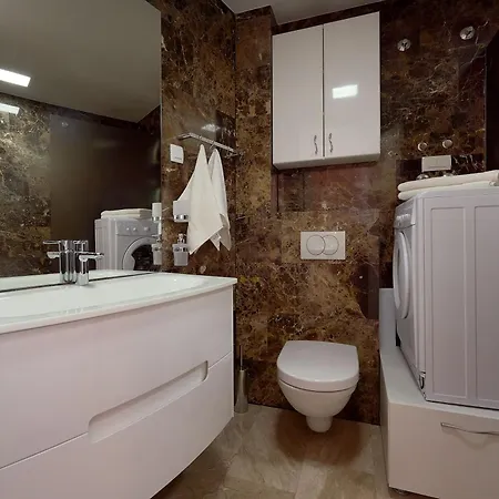 Relax On The First Line In Apartman *